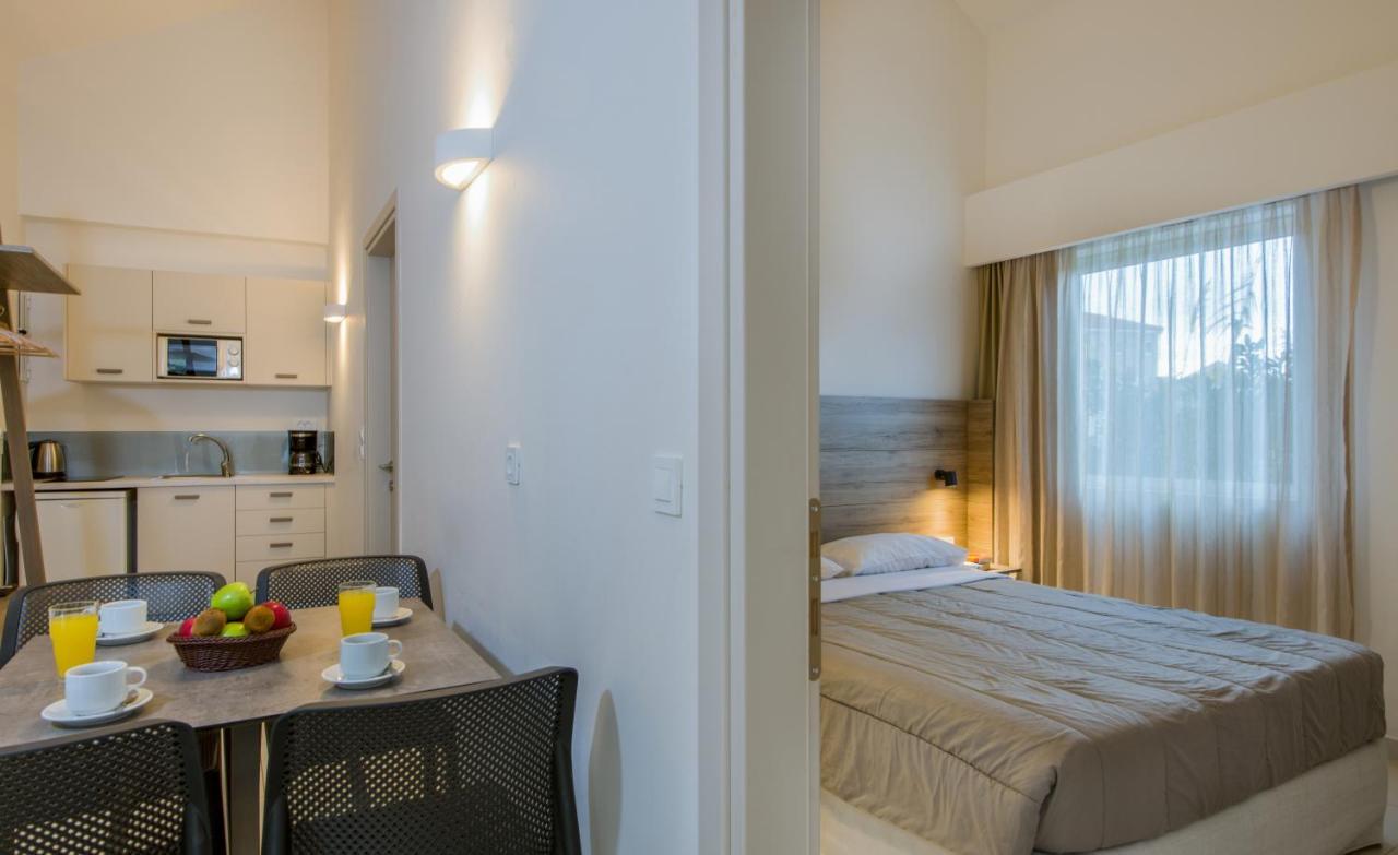 Stefan Village Hotel Agia Marina エクステリア 写真