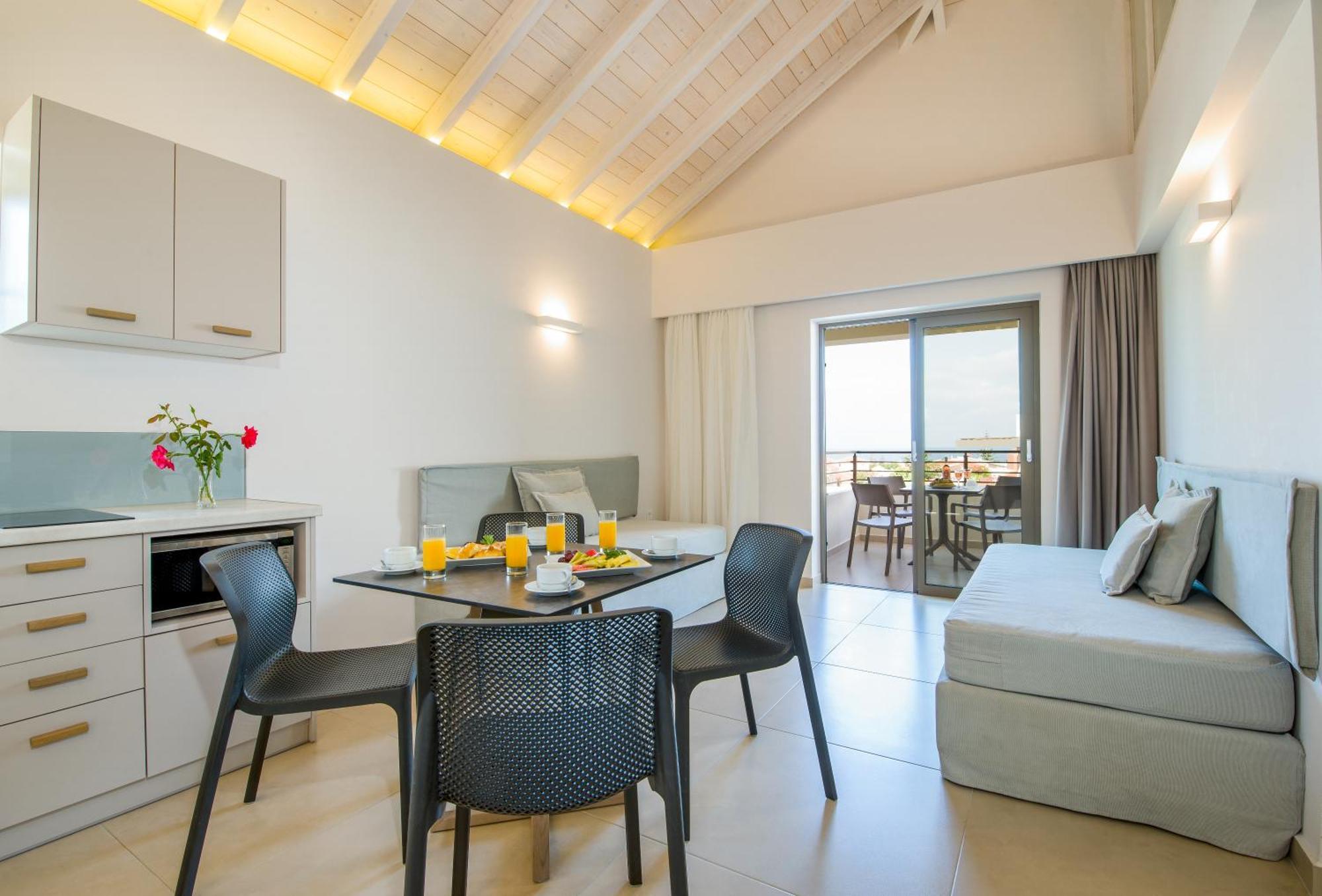 Stefan Village Hotel Agia Marina エクステリア 写真