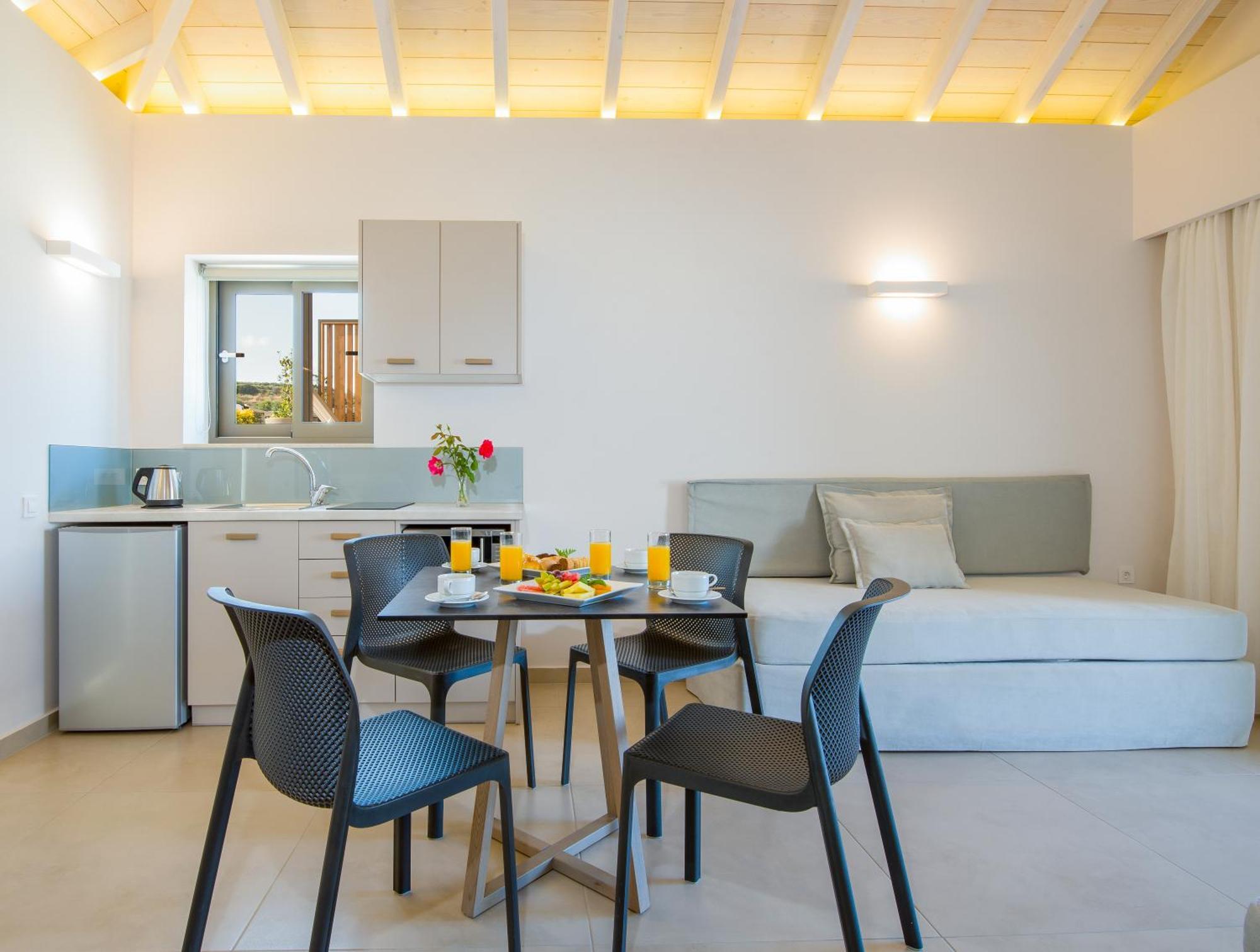 Stefan Village Hotel Agia Marina エクステリア 写真