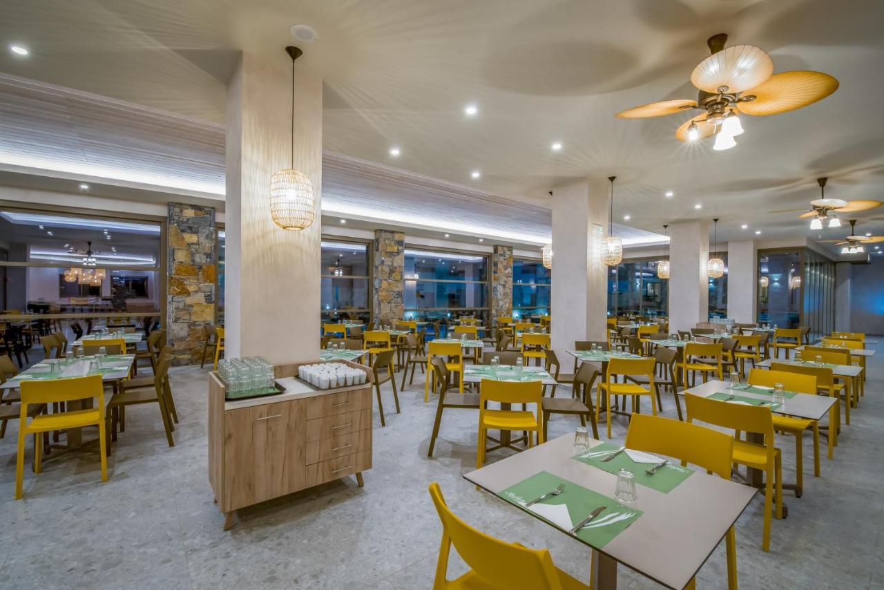 Stefan Village Hotel Agia Marina エクステリア 写真