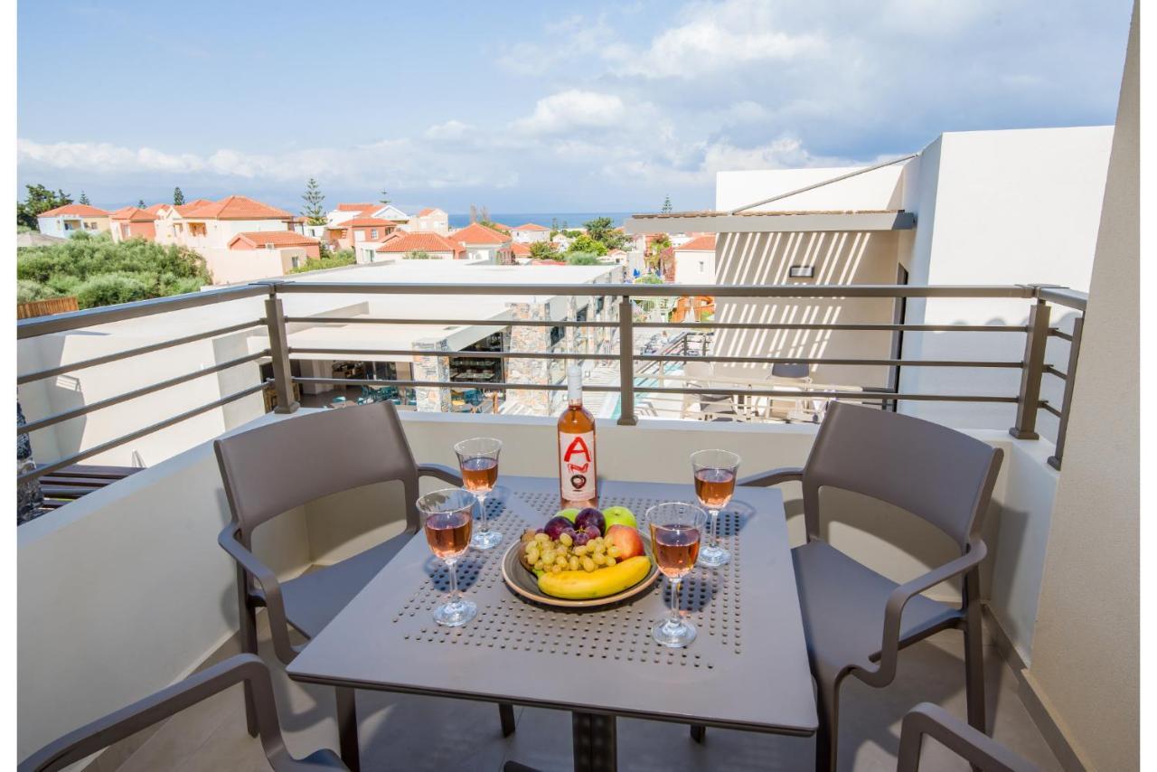 Stefan Village Hotel Agia Marina エクステリア 写真